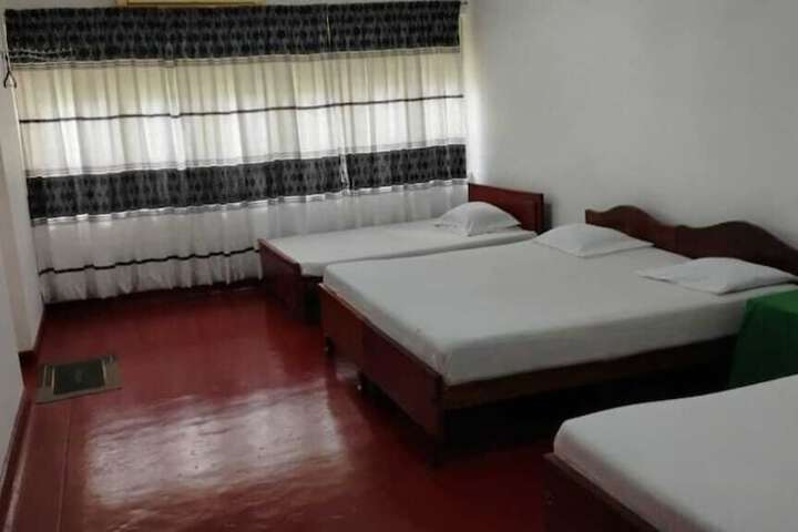 Room 27 of 59