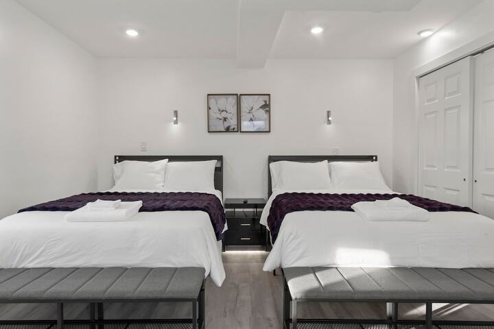 Room 12 of 82