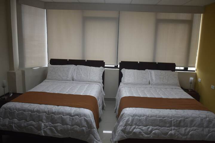 Room 10 of 31