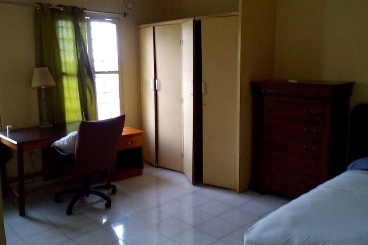 Room 3 of 22