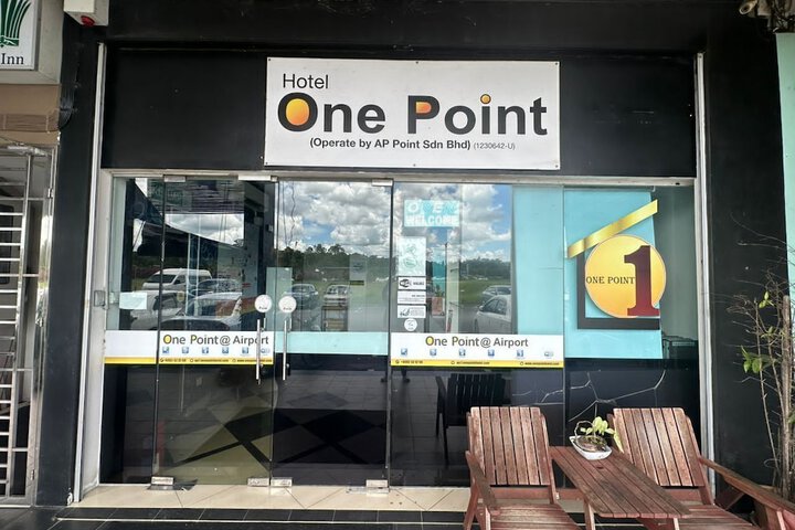 One Point Hotel Airport Kuching