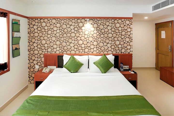 Room 3 of 19
