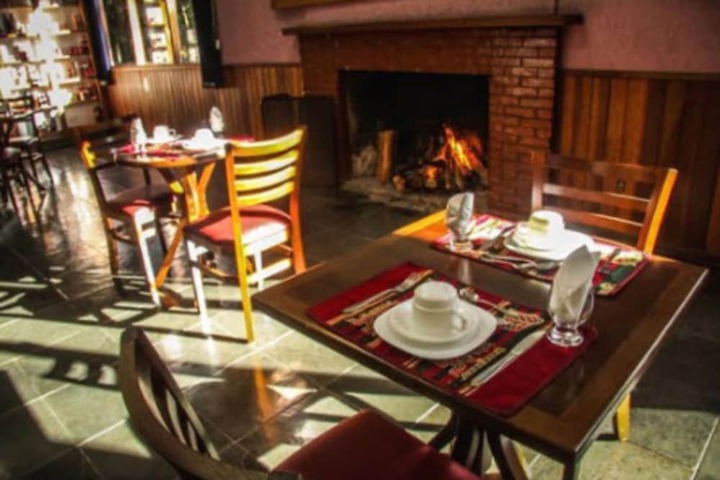 Breakfast/Coffee Service 20 of 31