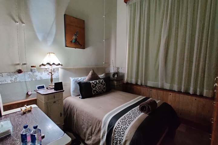 Room 7 of 43
