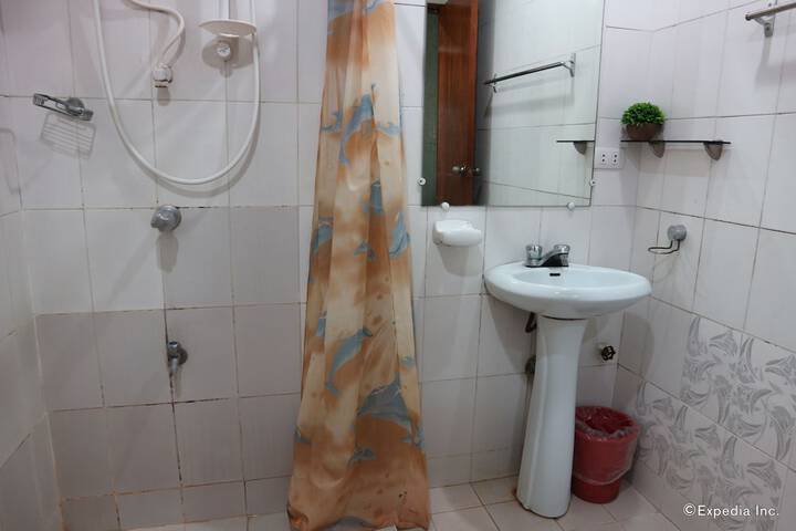 Room 19 of 27