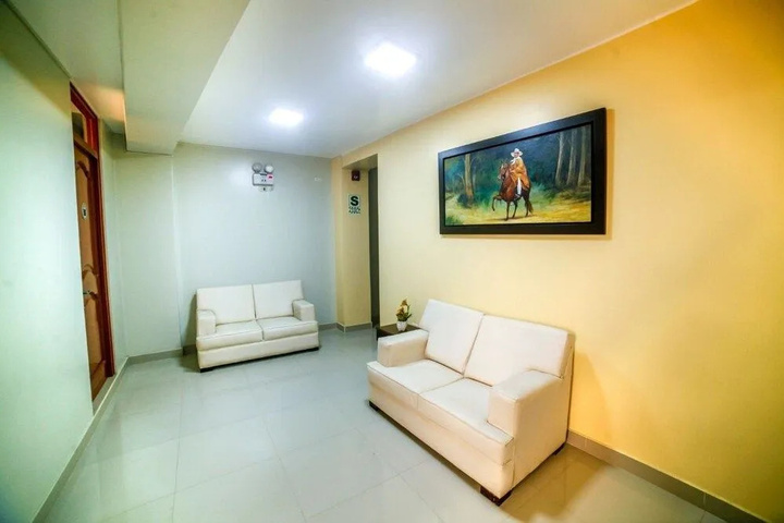 Room 3 of 21