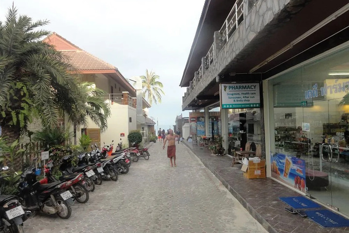Photo 17