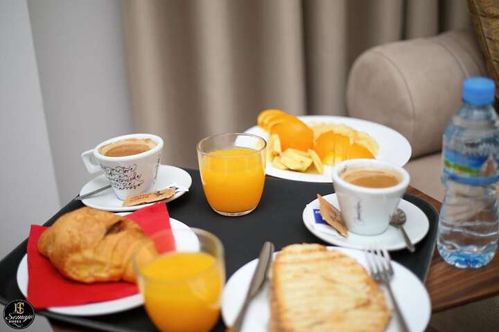 Breakfast/Coffee Service 59 of 72