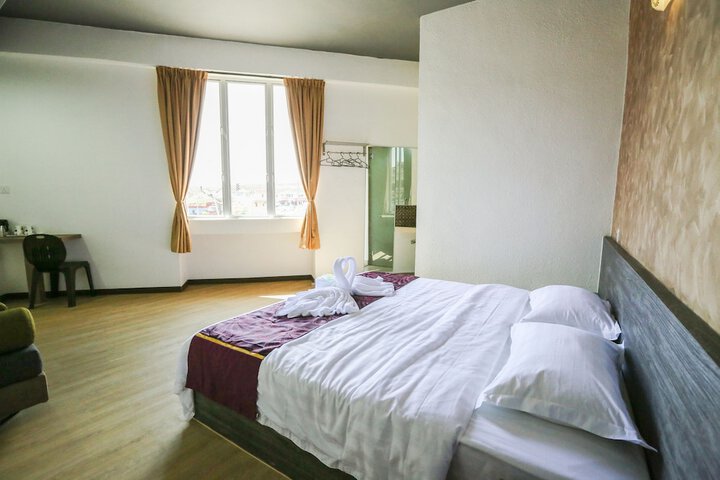 Room 7 of 41
