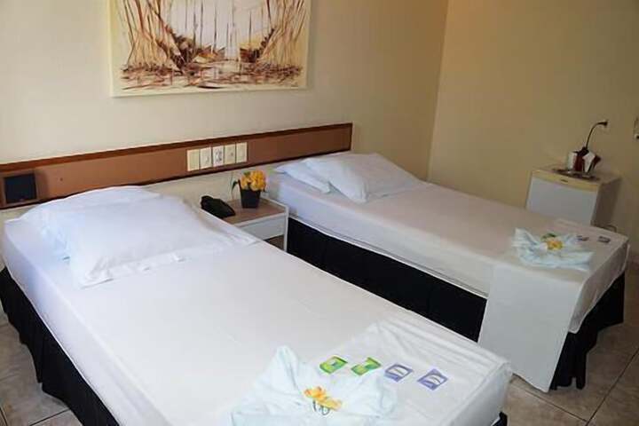Room 16 of 26