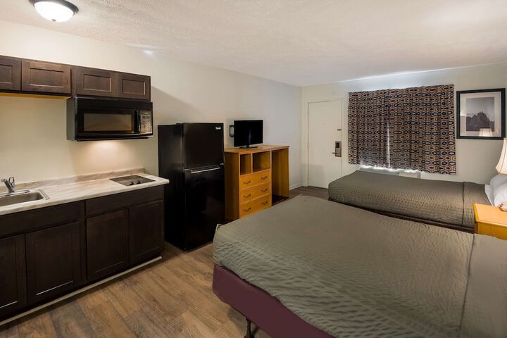 1 Double Bed Efficiency (2 of 18)