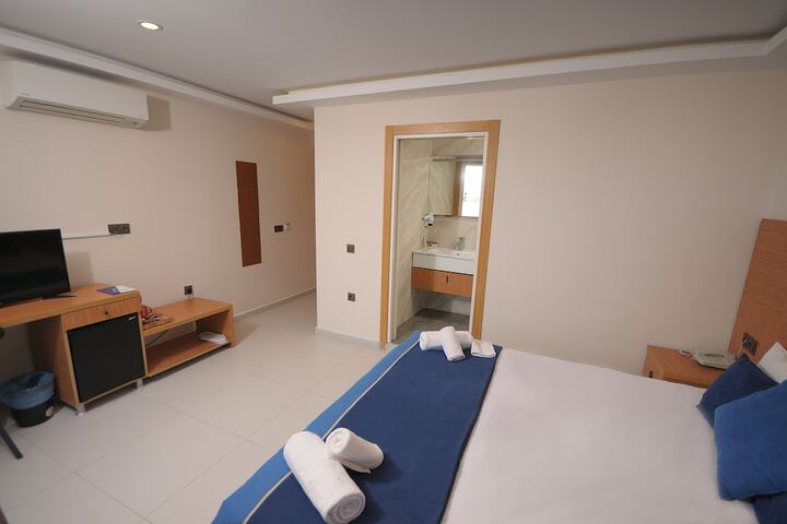 Room 36 of 54