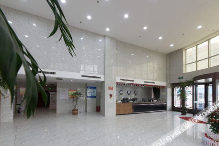 Hotel Interior 6 of 19