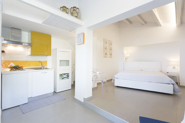 Room 43 of 78