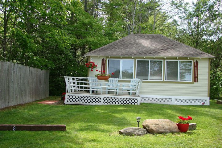 Exterior of Bay Leaf Cottages & Bistro
