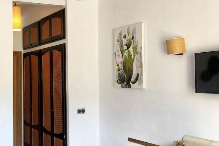 Room 7 of 31