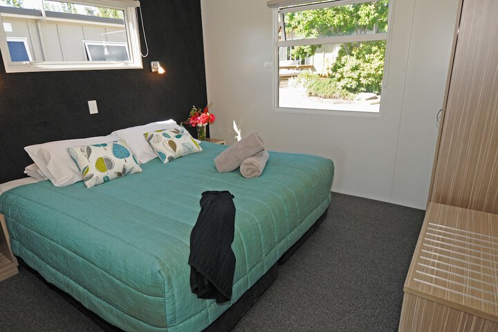 Room 6 of 110