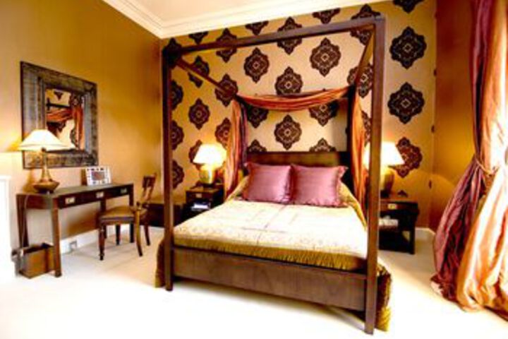 Room 20 of 39