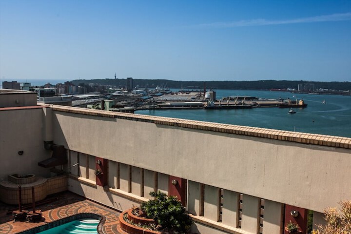 Hotel with Pool