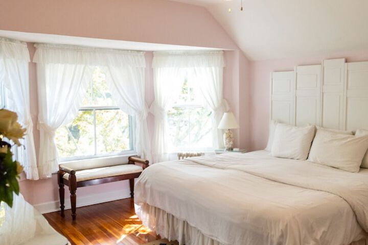 Room 15 of 38