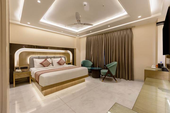 Room 43 of 75
