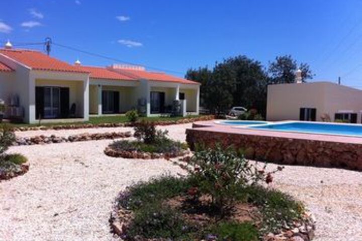 House With one Bedroom in Algoz With Pool Access and Wifi - 16 km From the Beach