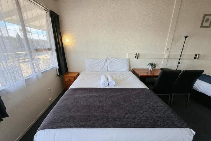 Room 58 of 84
