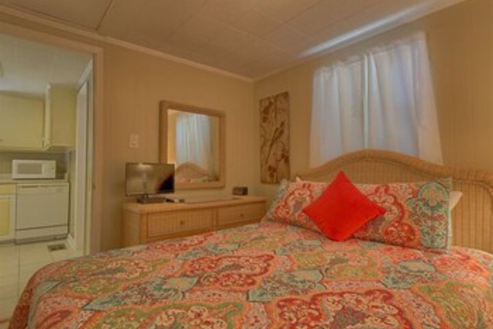 Room 25 of 25