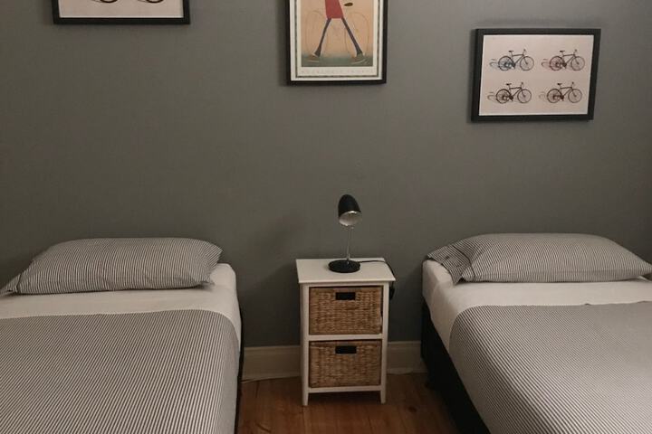 Room 4 of 21