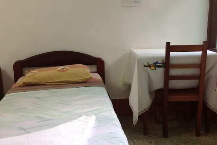 Room 3 of 25