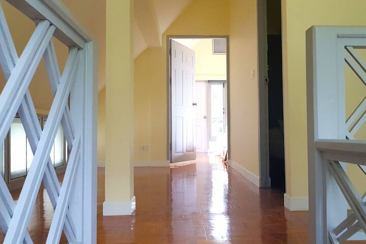 Room 67 of 194