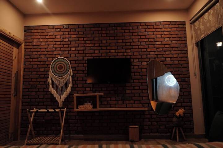 Room 74 of 127