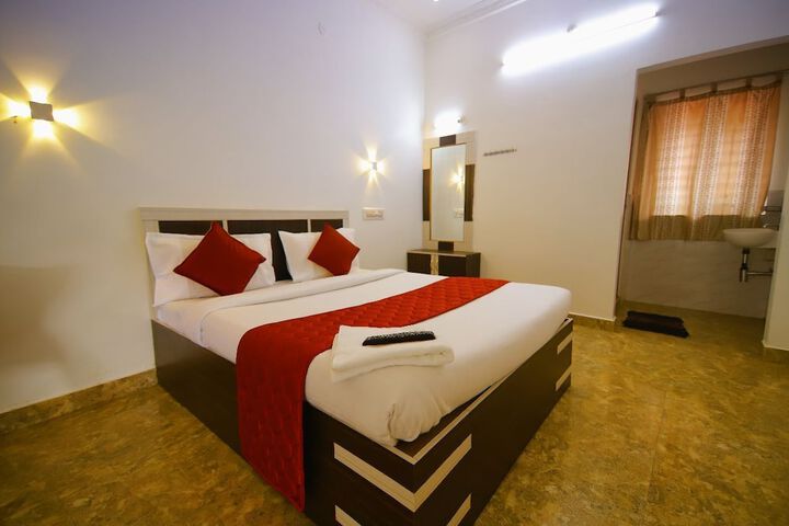 Hotel Interior 27 of 37