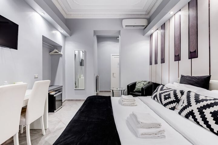 Room 12 of 46