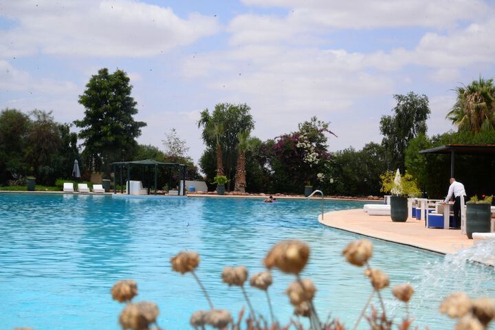 Pool 25 of 49