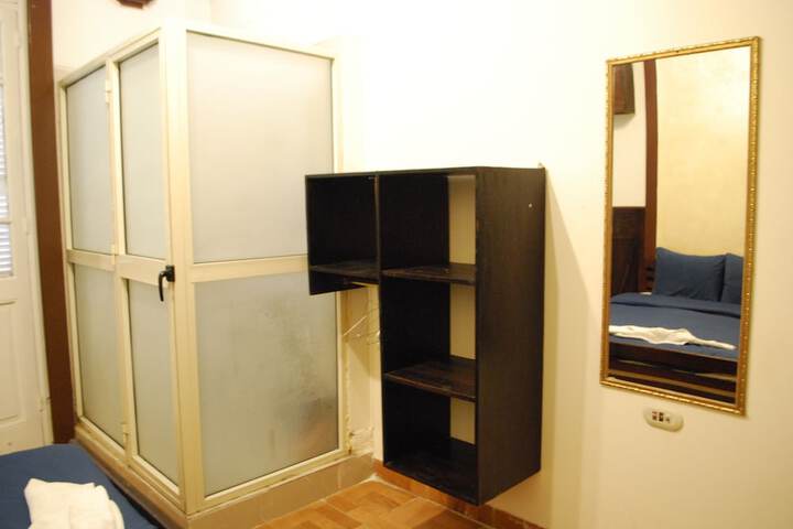 Room 18 of 60