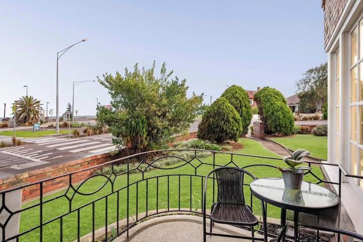 Terrace/Patio 102 of 135