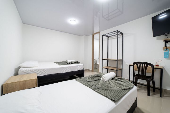 Room 30 of 122