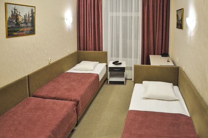 Room 42 of 81