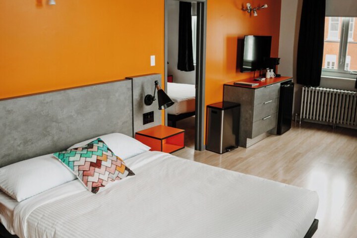 Room 26 of 50