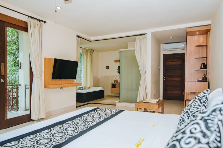 Room 13 of 109