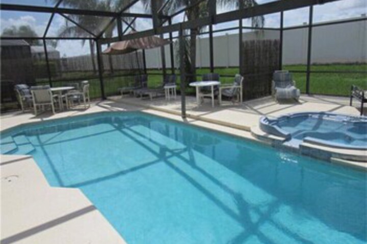 Pool 80 of 120