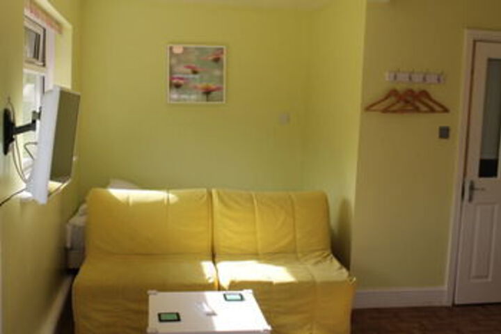 Room 27 of 35