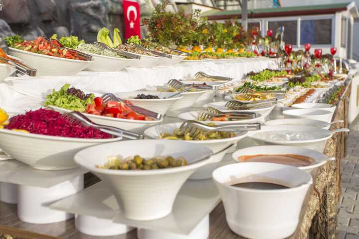 Dining 98 of 141