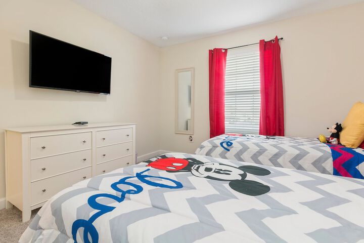 Room 9 of 48