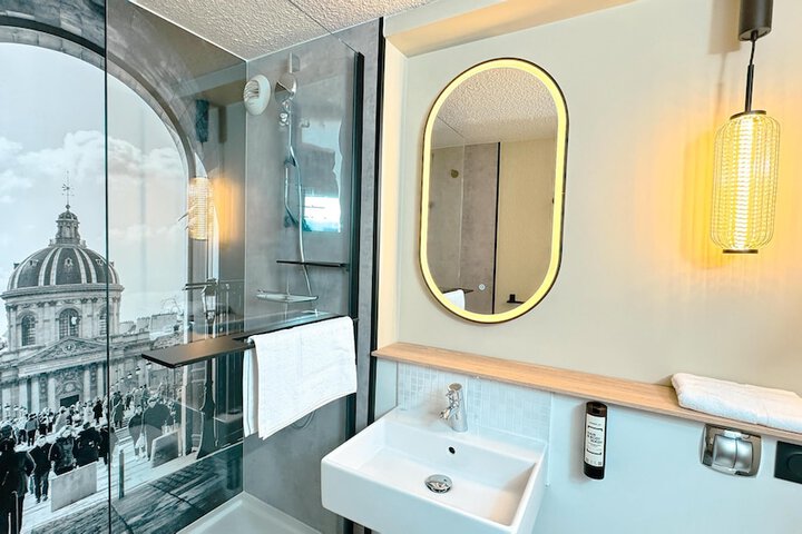 Bathroom Interior Photo