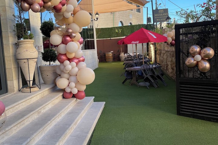 Hotel Exterior 232 of 243