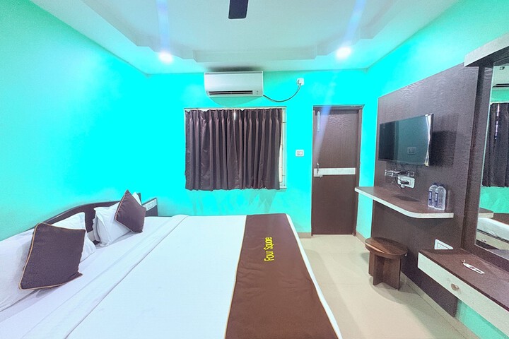 Room 8 of 41