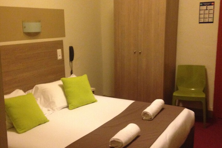 Room 5 of 46