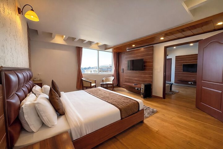 Room 26 of 75